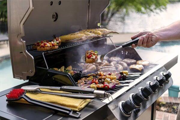 best-6-burner-gas-grills-reviews