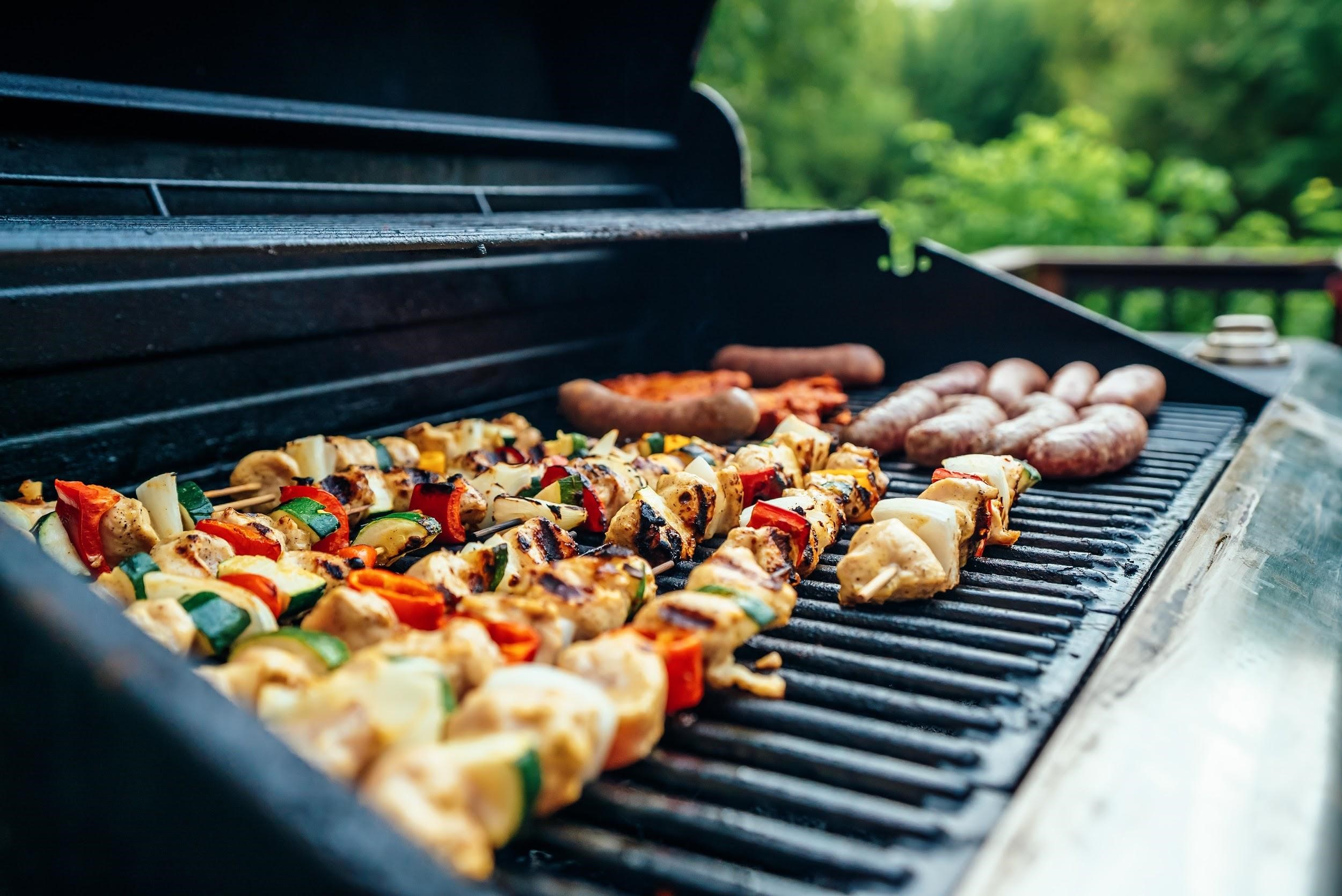 How to effectively clean your grill?